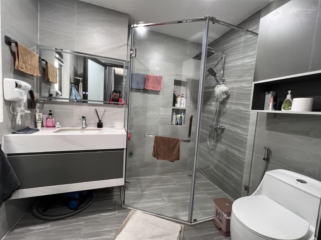 Tôi bán nhà đẹp ngọc thụy, bồ đề dt 38mx6 tâng, sát phố tặng nội thất xịn hàng xóm việt pháp 7.9tỷ