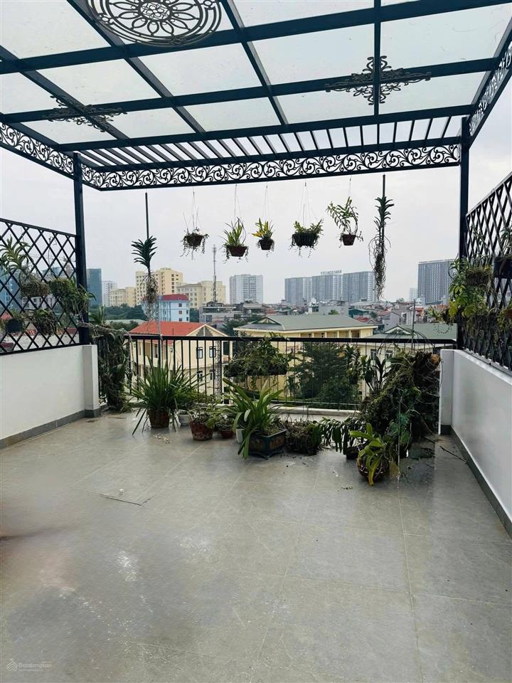 Tôi bán nhà đẹp ngọc thụy bồ đề 50m x 6 tg thmáy, mt 4,5m gara ô tô, tặng nội thất 14,x tỷ (có tl)