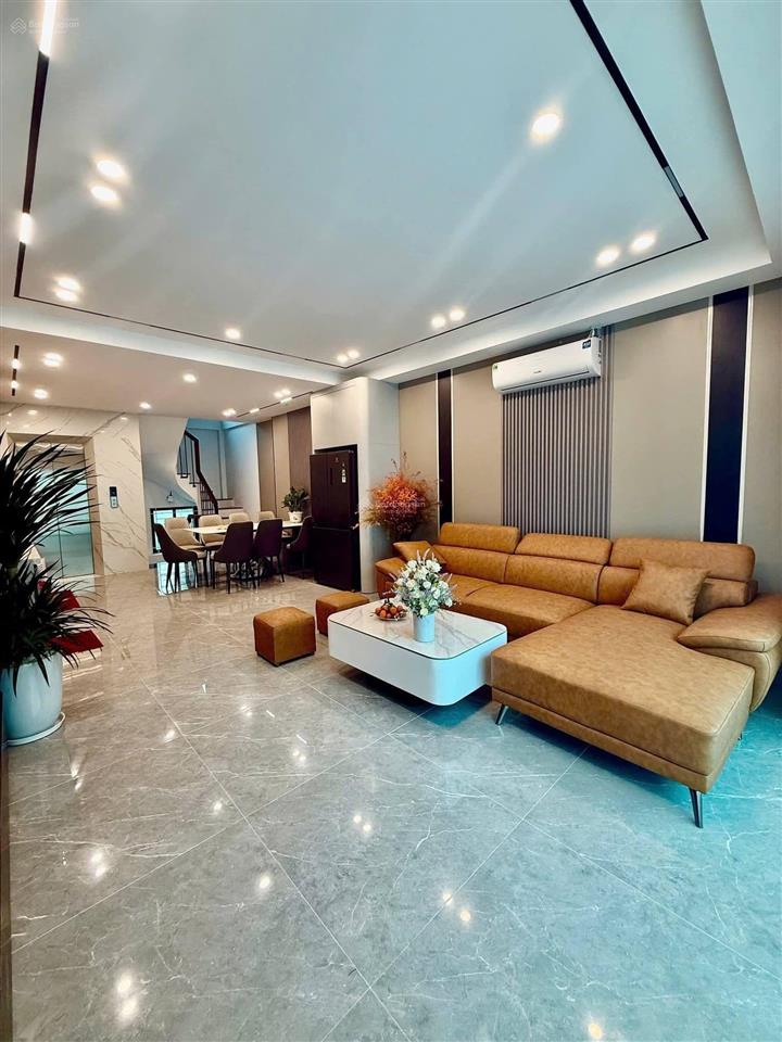 Tôi bán nhà đẹp ngọc thụy bồ đề 50m x 6 tg thmáy, mt 4,5m gara ô tô, tặng nội thất 14,x tỷ (có tl)