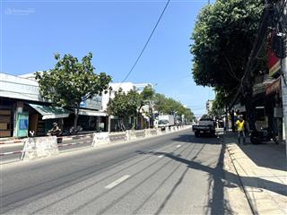 Bán đất tặng nhà cấp 4 mặt tiền đường lê hồng phong, phước long nha trang