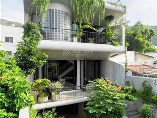 Bán căn villa hiện đại đi bộ ra biển 5, hẻm đường nguyễn khắc viện, phường vĩnh hoà, nha trang