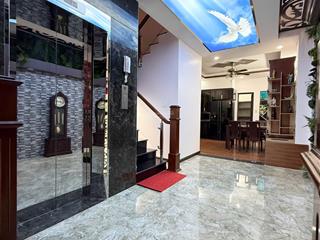 Hàng hiếm bán nhà 3 tầng đường số 14 kđt hà quang 2, nha trang có thang máy