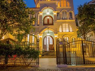 Bán căn biệt thự view sát biển khu đô thị an viên rất đẹp và kiên cố của anh kiến trúc sư người mỹ!