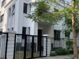 Chính chủ cần chuyển nhượng căn biệt thự ngọc trai hạ long giá tốt nhất thị trường chỉ 16 tỷ.
