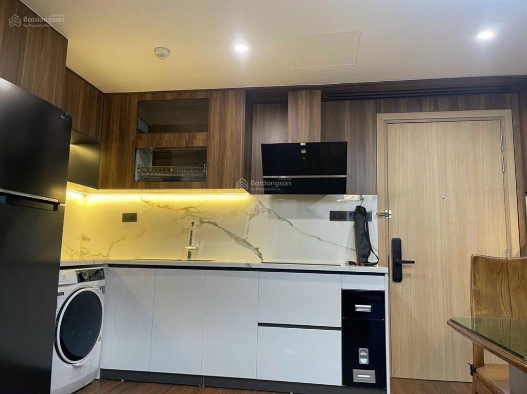 Chuyển nhượng 2 ngủ 2 vệ sinh view chính biển citadines hạ long chỉ 4,5 tỷ
