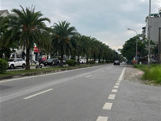 Cần bán đất tái định cư ngọc thuỵ , đường 12m vỉa hè ô tô tránh, gần công viên ngọc thuỵ