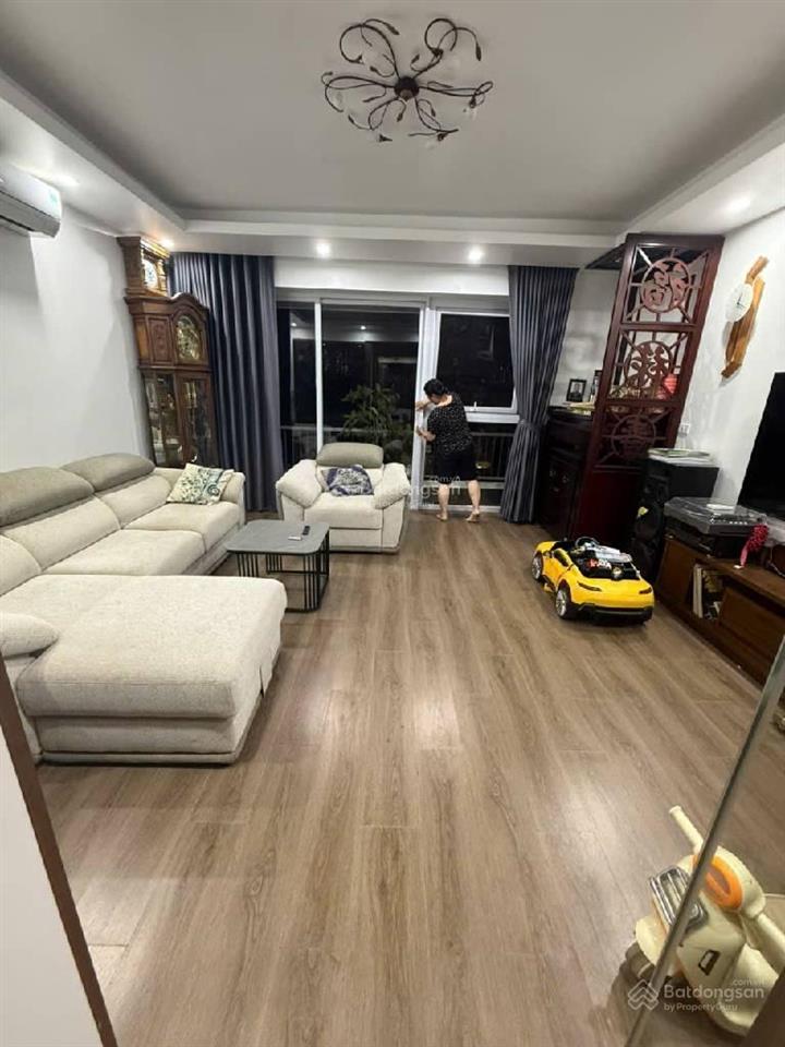 Nhà phân lô mỗ lao 43m 6 tầng thang máy oto tránh mặt tiền 4m chỉ 1x tỷ