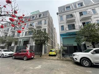 Siêu phẩm xẻ khe, sẵn sổ đỏ giá rẻ nhất thị trường. mua đầu tư auto thắng