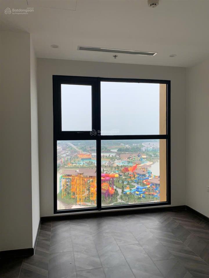 Tin thật giá thật bán căn 1pn+ 55m2 beverly giá dưới 4tỷ hướng đông nam view sông và công viên 36ha
