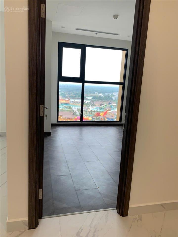 Tin thật giá thật bán căn 1pn+ 55m2 beverly giá dưới 4tỷ hướng đông nam view sông và công viên 36ha
