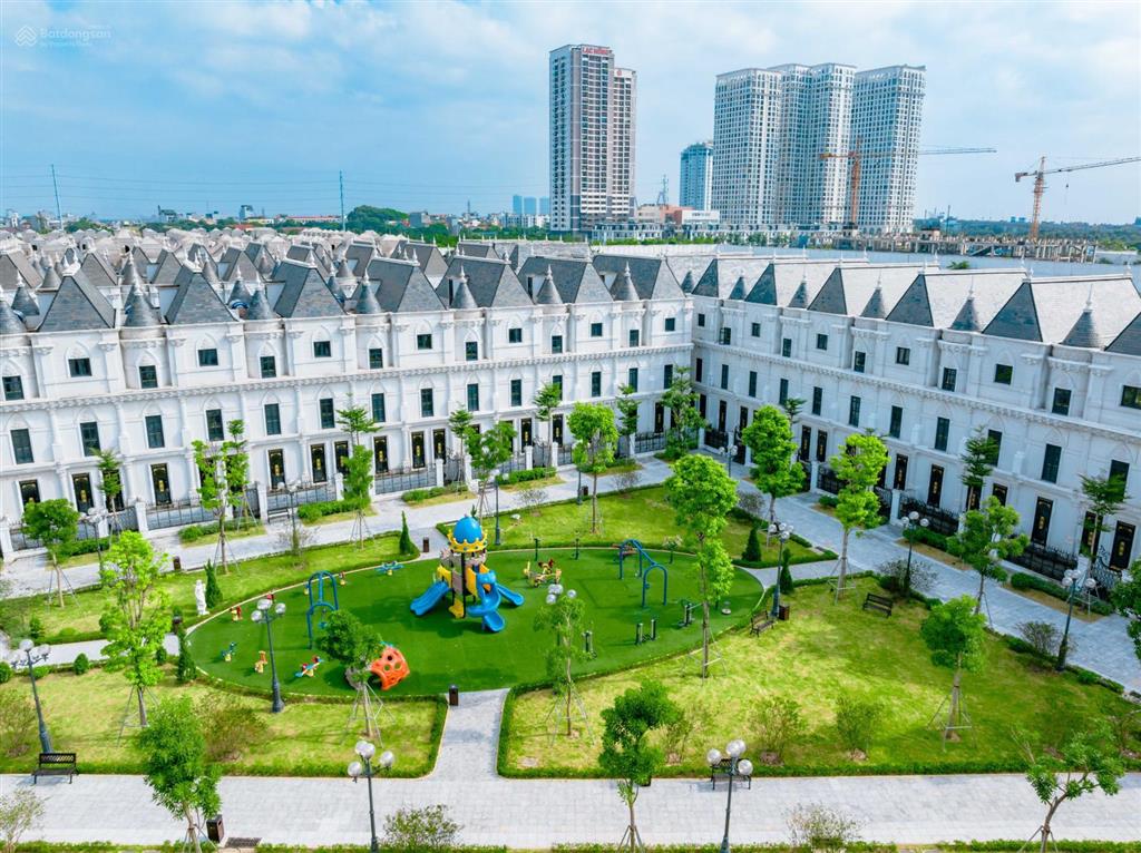 Suất ngoại giao mua trực tiếp cđt biệt thự kita ciputra có hầm.  0942 899 ***