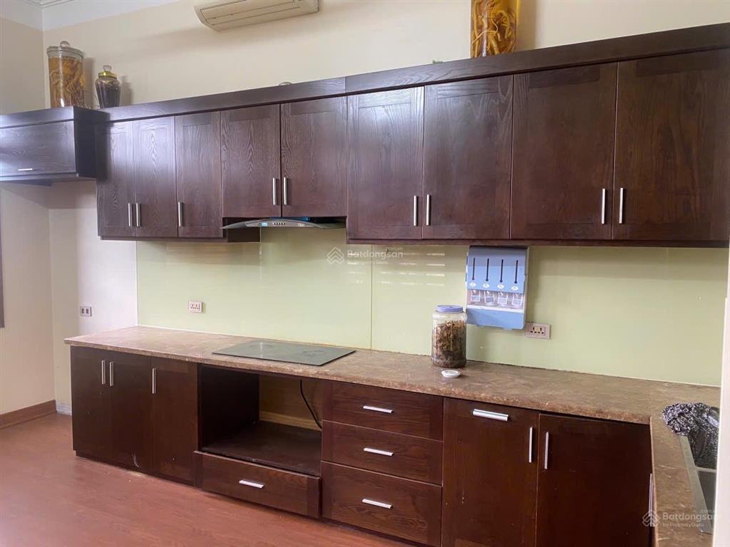 Cho thuê nhà riêng 4pn, 3wc, 45m2, 12 triệu vnd tại đường chiến thắng, hà đông, hà nội