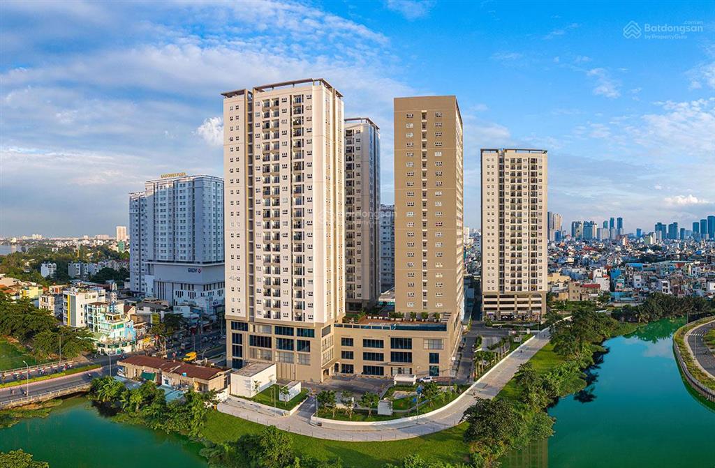 2 căn shophouse cho thuê duy nhất tại richmond giá 18tr/tháng 79m2 và 35tr/tháng 140m2. 0909 333 ***