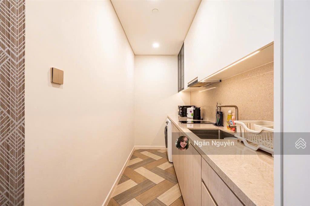 Độc quyền bán  1pn the galleria, view công viên hồ bơi, chỉ 13 tỷ