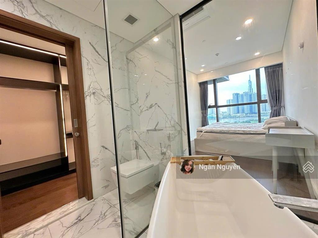 Bán căn 3pn rẻ nhất the galleria, 110m2 giá 30 tỷ,  0981 799 *** em ngân