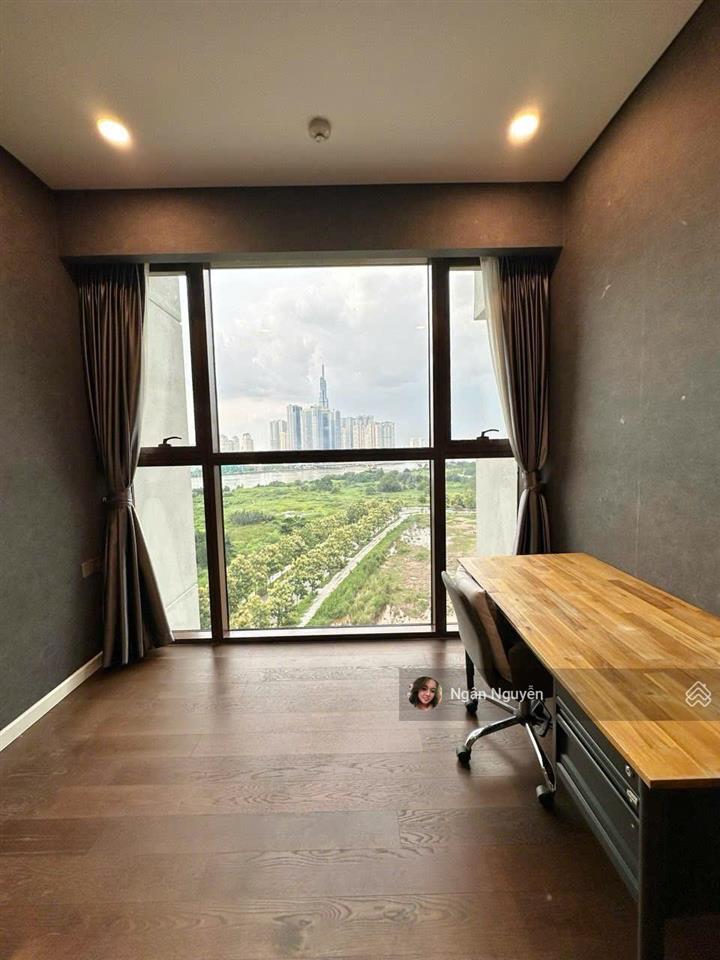 Bán căn 3pn rẻ nhất the galleria, 110m2 giá 30 tỷ,  0981 799 *** em ngân