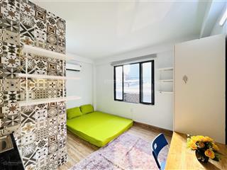 Bóc tem phòng mới đón nắng 100%  ngay kcx tân thuận, ufm quận 7