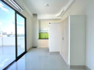 Phòng ban công mới 100%  bùi đình túy gần hv cán bộ bình thạnh