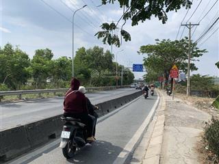 Siêu phẩm 748m2 đất mặt tiền đường, võ chí công , phú hữu , quận 9.