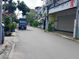 Nhà góc 2 mặt tiền hẻm xe hơi, đường 2 , tăng nhơn phú a , quận 9