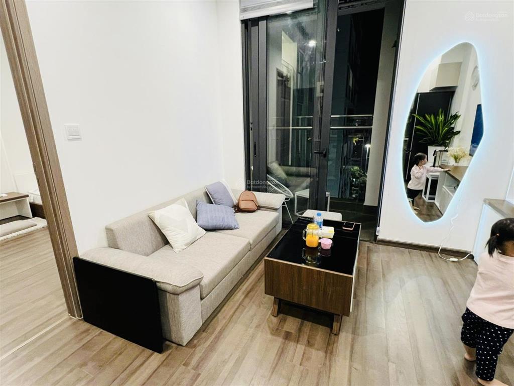 Cho thuê căn 1 phòng ngủ full nội thất đẹp, nhà mới vinhomes symphony riverside, giá cực tốt