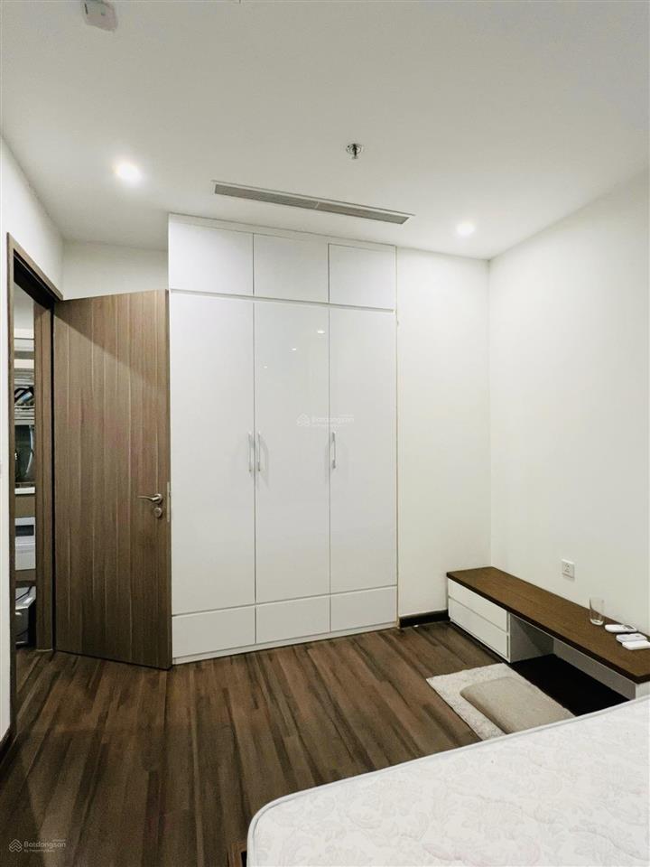 Cho thuê căn 1 phòng ngủ full nội thất đẹp, nhà mới vinhomes symphony riverside, giá cực tốt