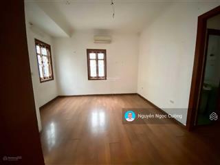 Cho thuê căn lk góc kinh doanh kđt văn quán, 112m2, 4 tầng, vị trí đẹp, giá 30tr/th.  0973 705 ***