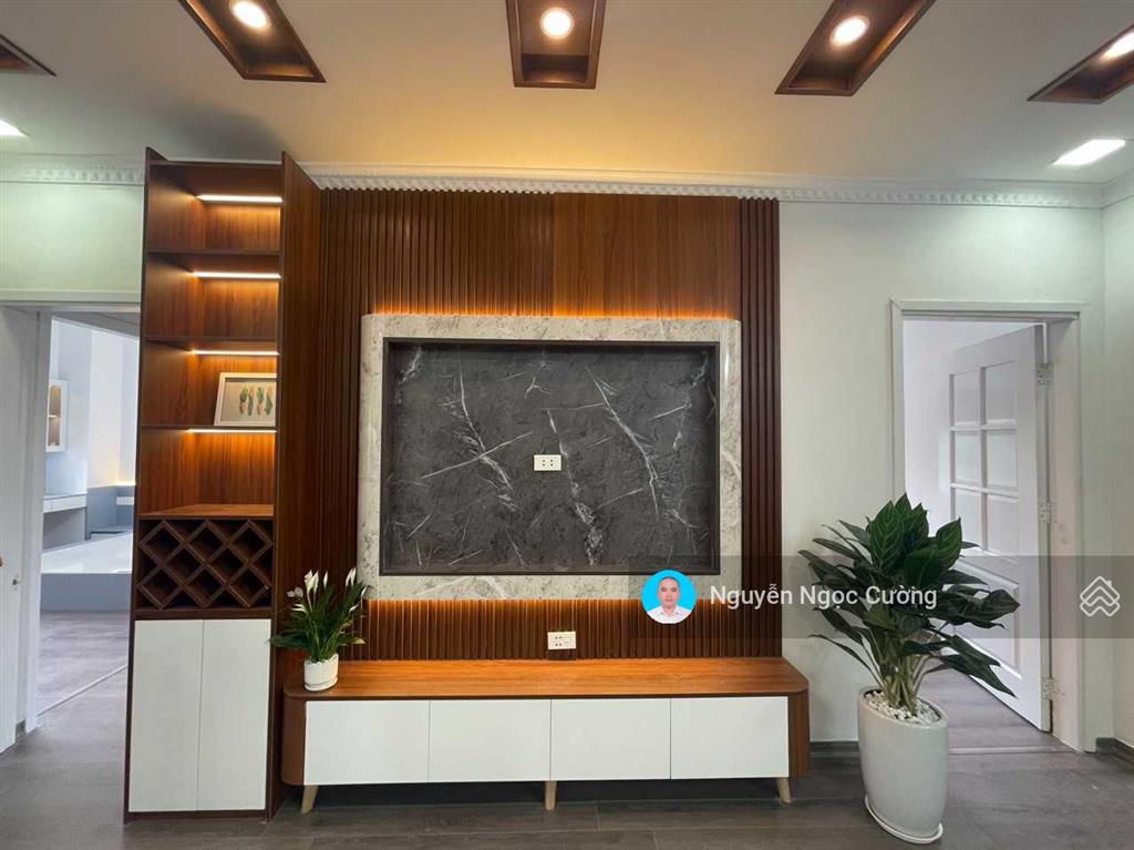 Bán ch tòa ct1 khu đô thị văn quán 105m2 3pn 2vs căn góc thoáng hướng mát nhà đẹp.  0973 705 ***