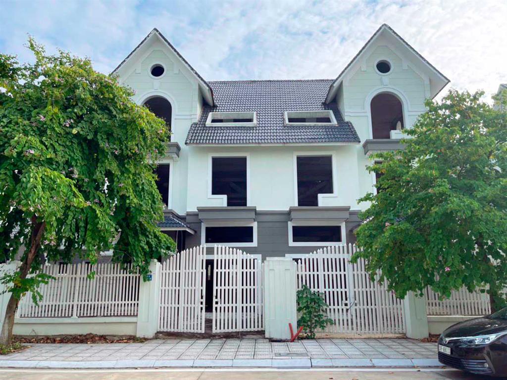 Bán biệt thự song lập 240m2 mặt vườn hoa khu b geleximco lê trọng tấn