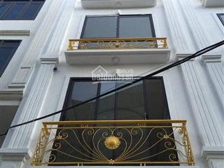 Tôi cần bán nhà 5 tầng xây mới gần siêu thị metro hà đông, ô tô đỗ cửa, vị trí tốt trong tầm giá