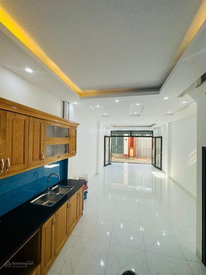 Bán nhà đẹp 4 tầng, 40m2 xây mới  khu trung tâm ngô thì nhậm, hà đông. ô tô đỗ cửa