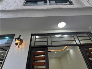 Bán nhà riêng tại phụng châu , 3,05 tỷ, 35 m2, 4pn, 3wc, pháp lý đầy đủ, chỉ với uy tín