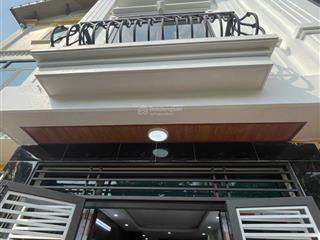 Bán nhà 32m2, 3pn, 3wc, đường 6, hà đông, 3,45 tỷ trước nhà 3m, 20m ra đường ô tô tránh