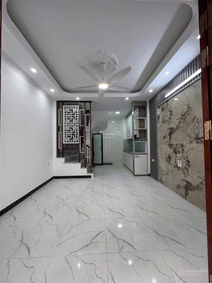 Bán nhà riêng 4,5 tỷ, 33m2, view đẹp tại đường 6, yên nghĩa, hà đông, hà nội