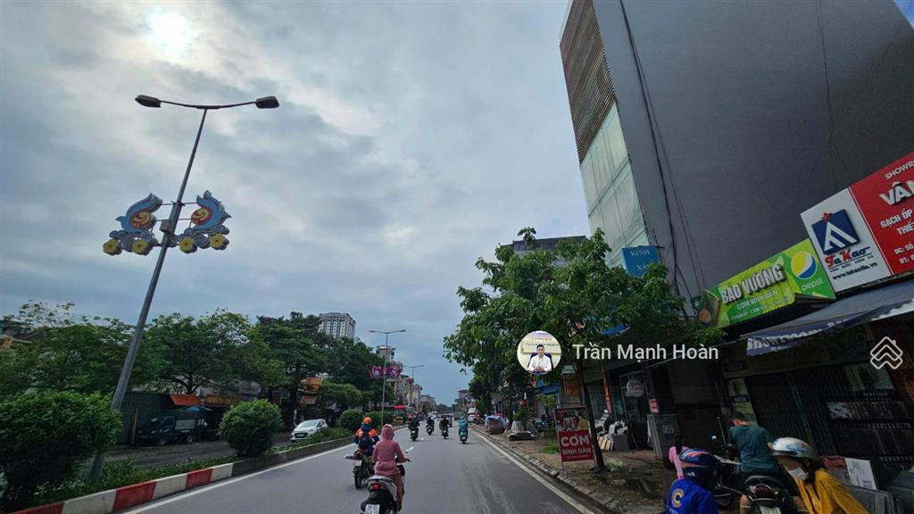 Chính chủ bán nhà 3tx66m2 mặt phố vạn phúc  hà đông. kinh doanh cực tốt. sầm uất ngày đêm. 27tỷ5