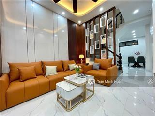 Chính chủ bán nhà 4t*45m2,4pn ngã 4 tô hiệuhoàng diệu (đối diện chợ hà đông). ôtô đỗ 10m. giá 8tỷ6