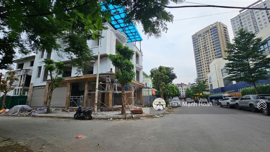 Bán gấp nhà riêng biệt thự kđt văn khê, la khê, hđ. dt 181m2.mt 26m. lô góc 3mặt thoáng. giá 41tỷ8