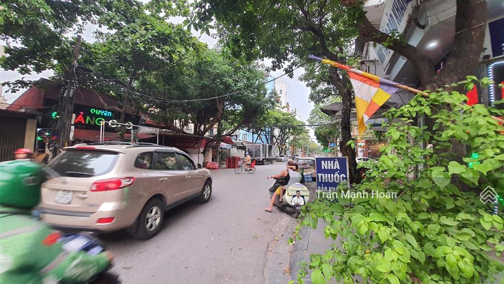 Chính chủ cần cho thuê 4sàn mặt bằng trong tòa nhà 7tầng văn phú, hà đông. 24tr/th.  0964 427 ***