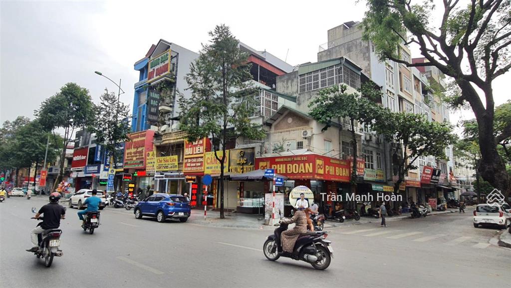 Chính chủ cần cho thuê 4sàn mặt bằng trong tòa nhà 7tầng văn phú, hà đông. 24tr/th.  0964 427 ***