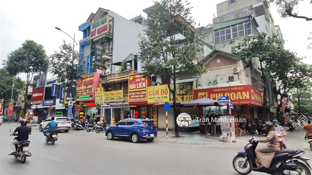 Chính chủ cần cho thuê 4sàn mặt bằng trong tòa nhà 7tầng văn phú, hà đông. 24tr/th.  0964 427 ***