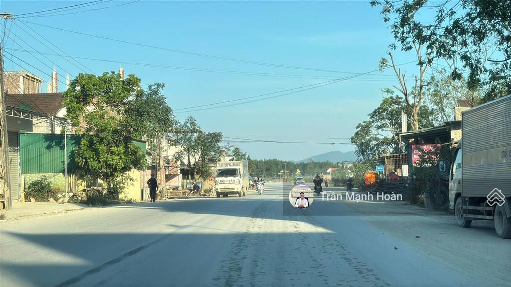 Chính chủ bán 275m2 đất mặt đường xã mỹ thành, huyện yên thành, nghệ an. giá 5,55 tỷ.  0964 427 ***