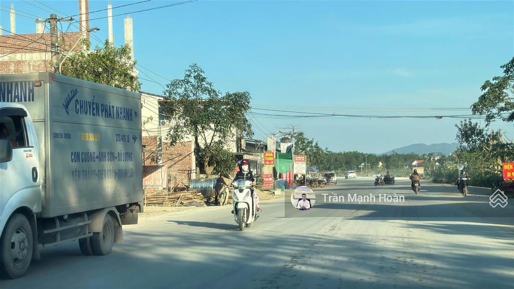 Chính chủ bán 275m2 đất mặt đường xã mỹ thành, huyện yên thành, nghệ an. giá 5,55 tỷ.  0964 427 ***