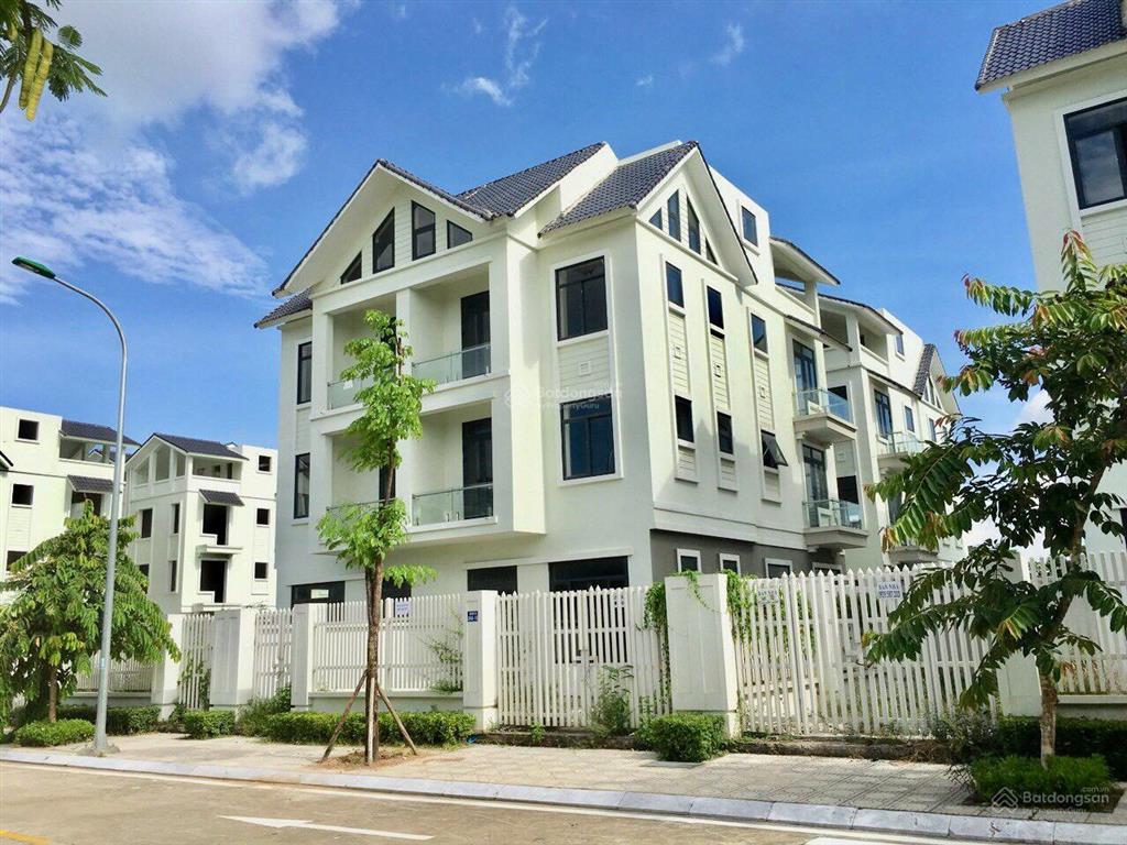 Cần tìm chủ nhân mới căn biệt thự song lập 200m2 sẵn sổ khu d geleximco lê trọng tấn