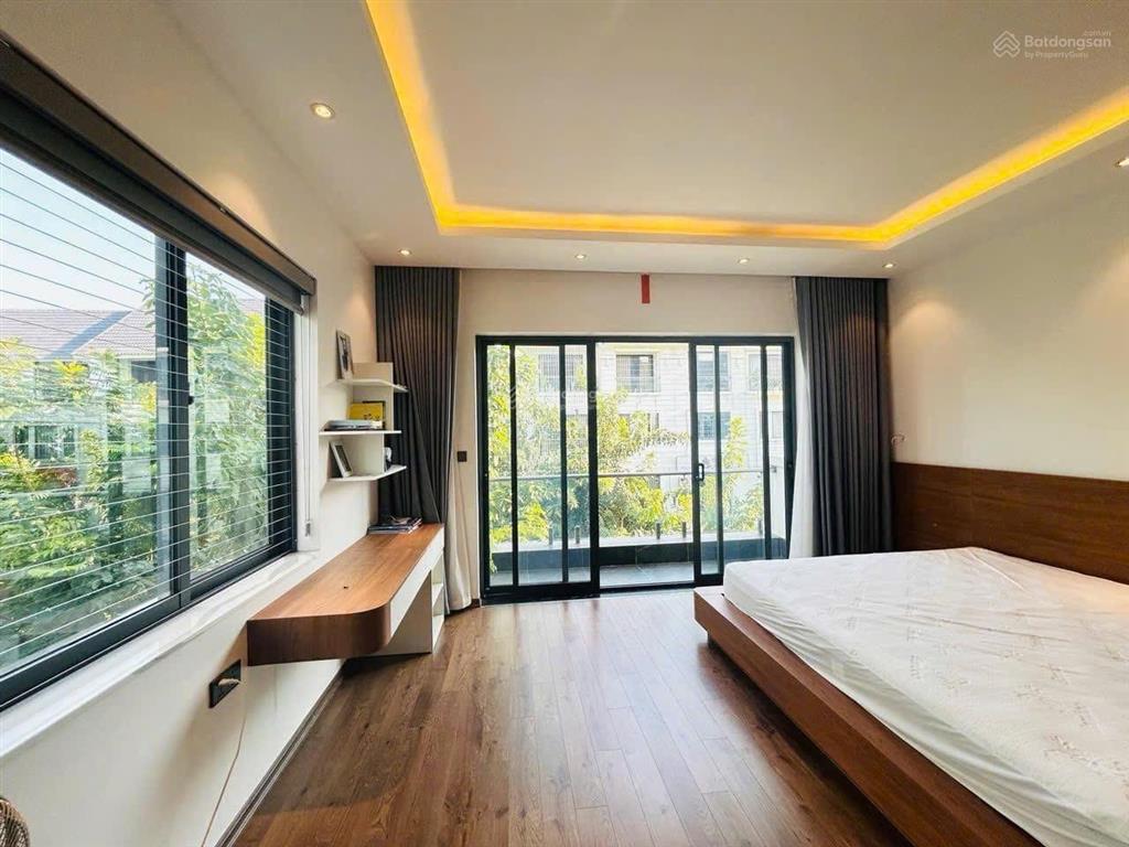 Bán nhanh căn góc xẻ khe hoàn thiện đẹp suất sắc khu geleximco, sẵn sổ