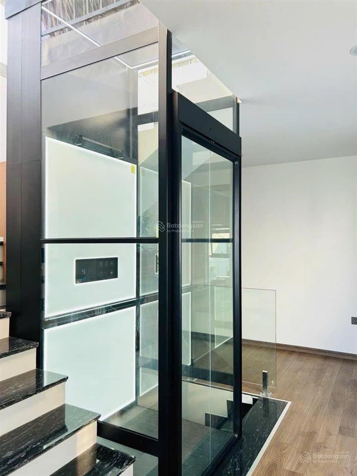 Bán nhanh căn góc xẻ khe hoàn thiện đẹp suất sắc khu geleximco, sẵn sổ