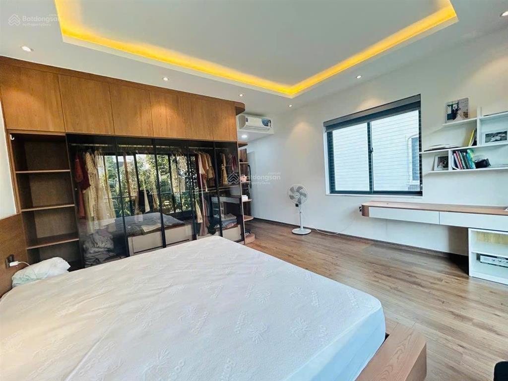 Bán nhanh căn góc xẻ khe hoàn thiện đẹp suất sắc khu geleximco, sẵn sổ