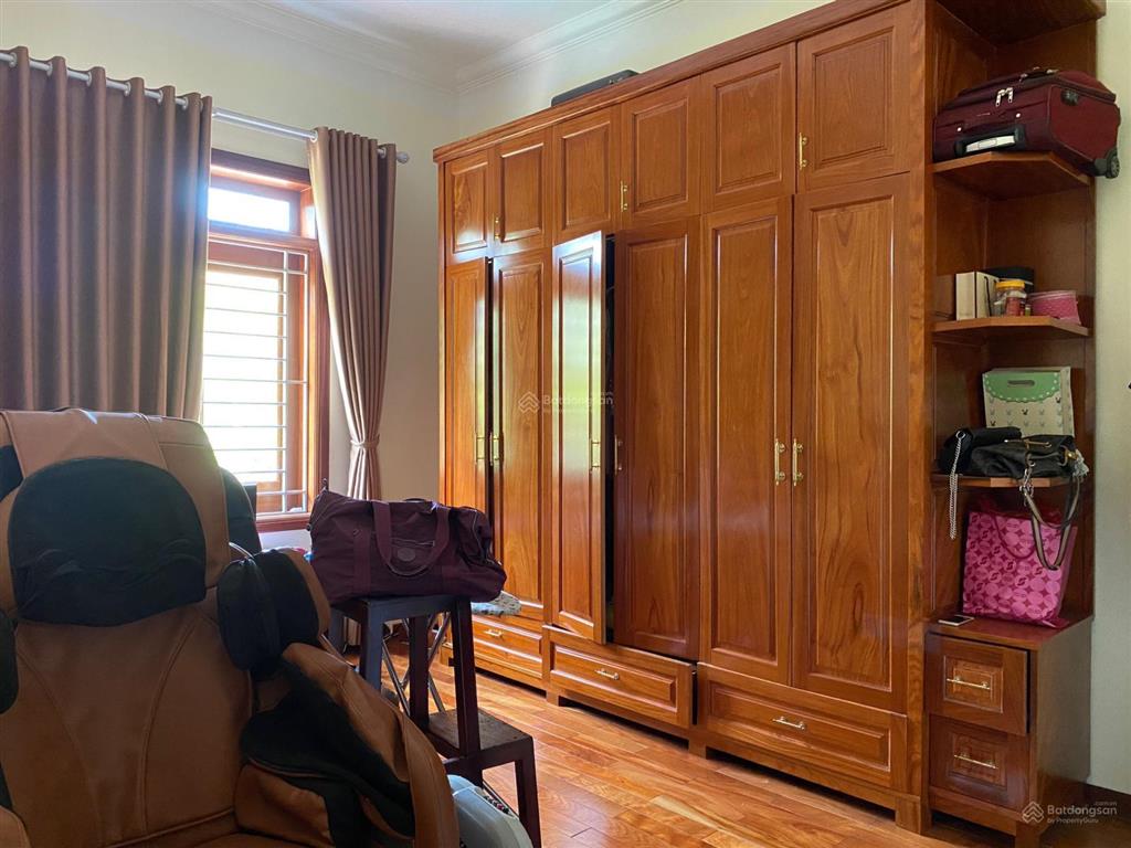 Cần tìm chủ nhân mới biệt thự song lập 210m2 khu hồ bảo sơn