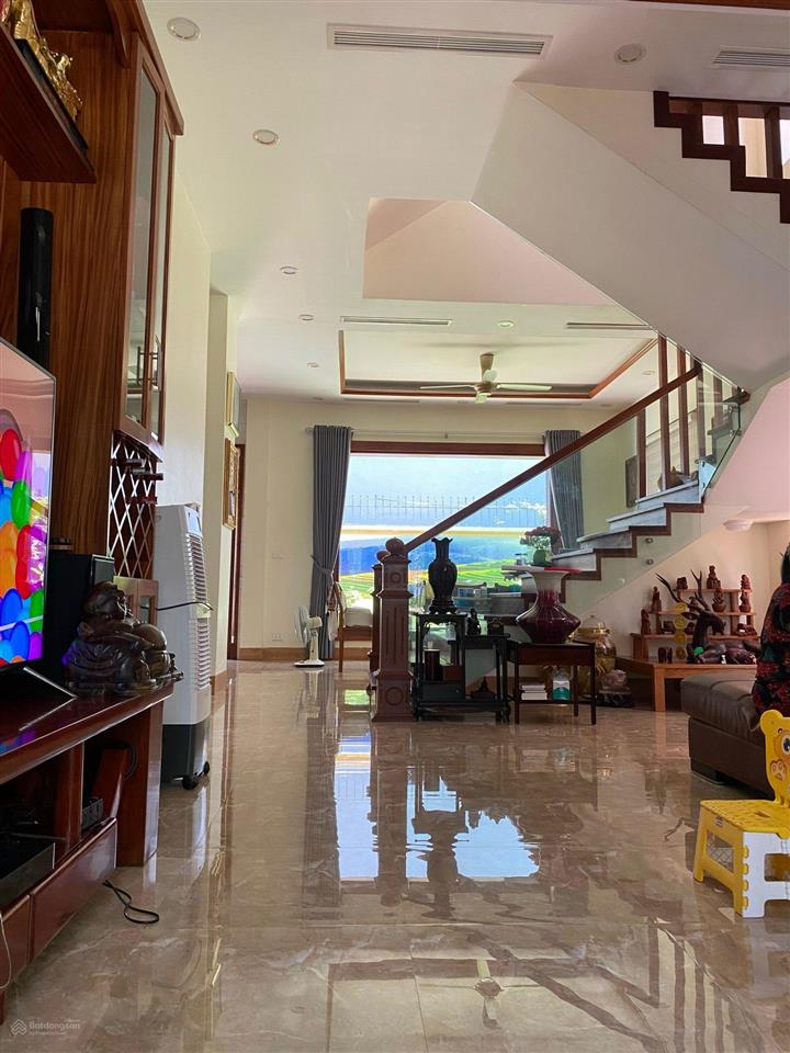 Cần tìm chủ nhân mới biệt thự song lập 210m2 khu hồ bảo sơn
