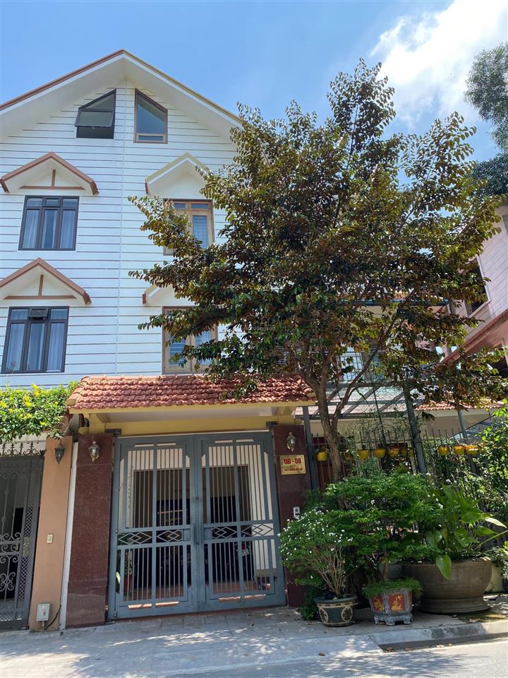 Cần tìm chủ nhân mới biệt thự song lập 210m2 khu hồ bảo sơn