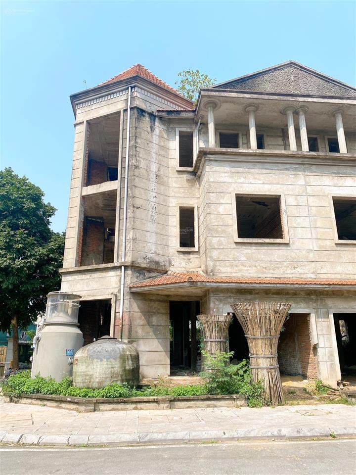 Bán nhanh căn góc song lập 198m2 siêu bề thế khu hồ bảo sơn, giá chỉ ngang căn thường